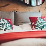 Maison Rododendro Elegant Appartement *